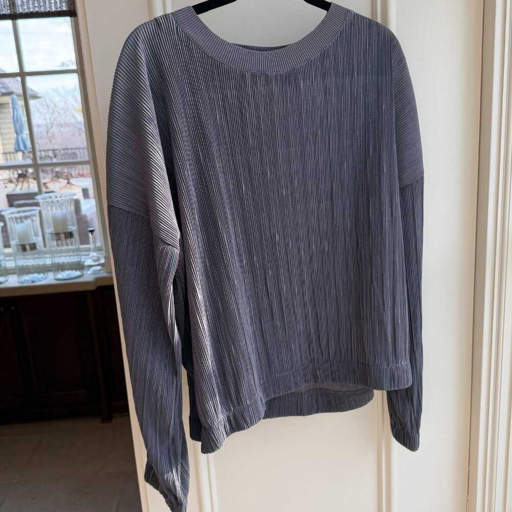 Pleated Stretch Blouse by Bitte Kai Rand